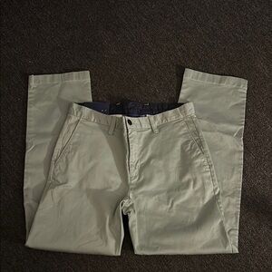 Men's Stylish Khaki Chinos